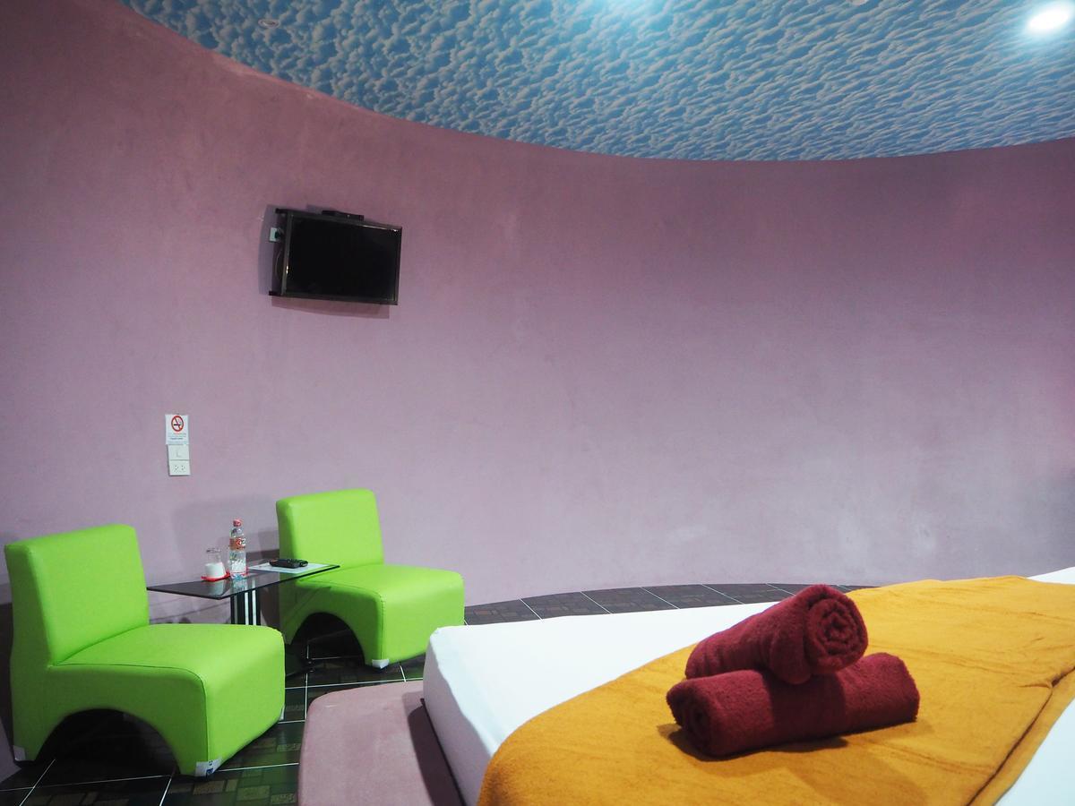 Motel Fruit House Pattaya Bang Lamung Exteriér fotografie