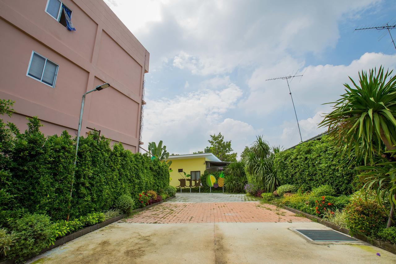 Motel Fruit House Pattaya Bang Lamung Exteriér fotografie