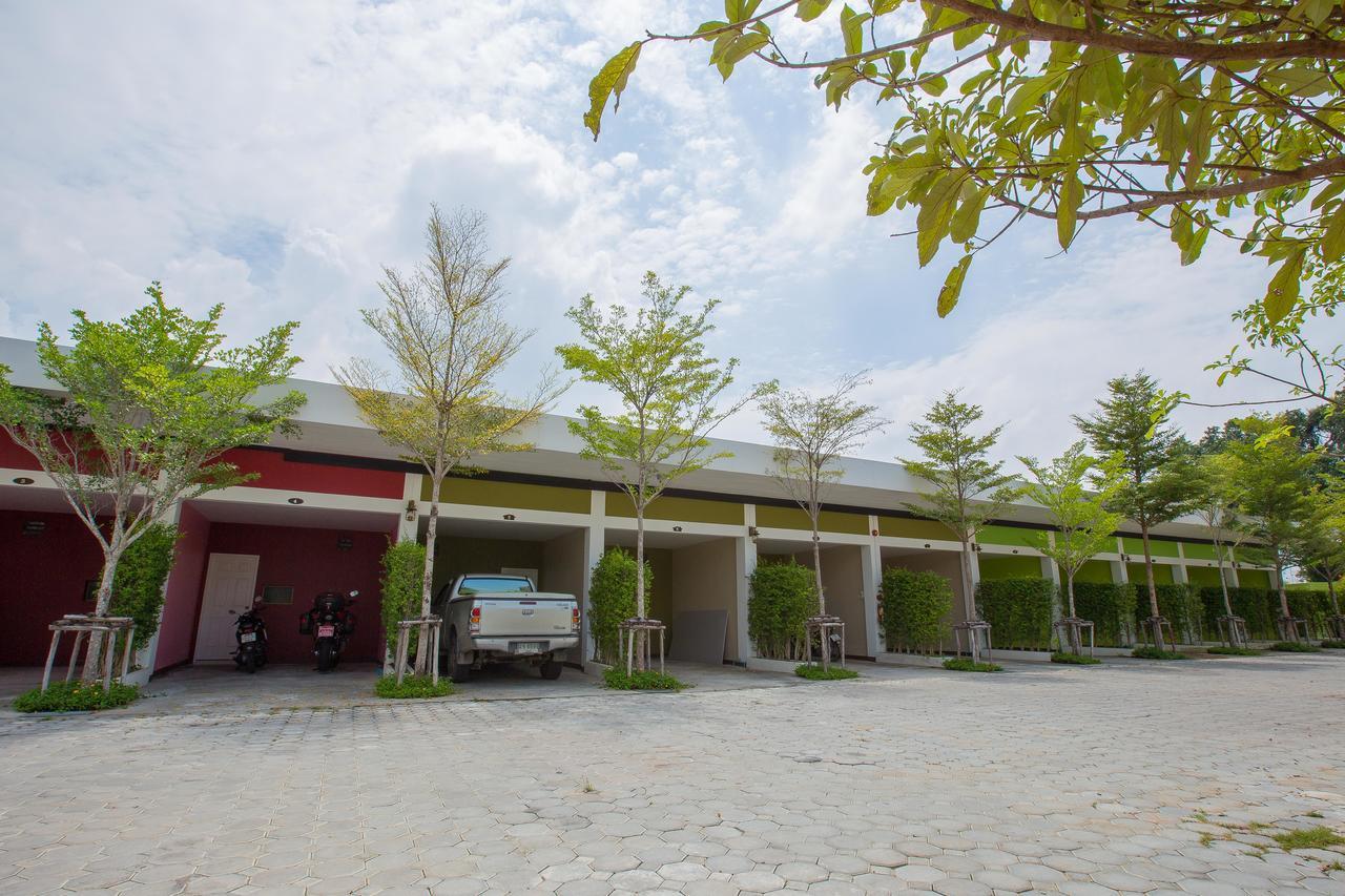 Motel Fruit House Pattaya Bang Lamung Exteriér fotografie